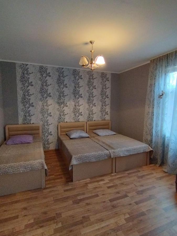 Lika'S Sweet House Apartment Katskhi Exterior photo